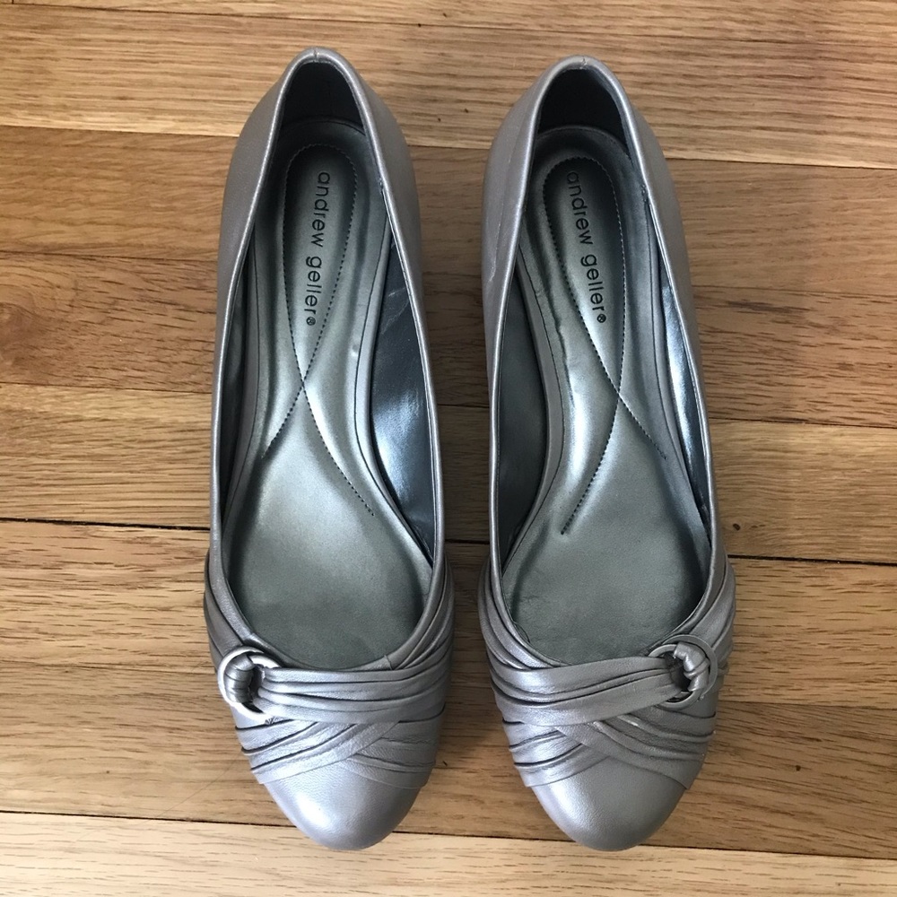 Beige wedge Pump Size 11M